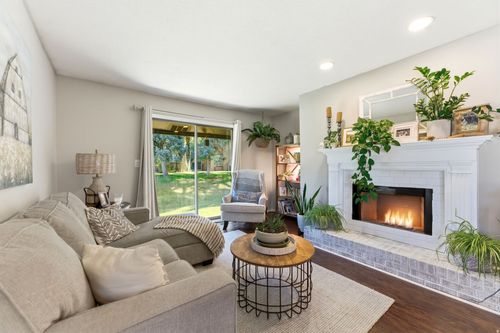 1821 E 5650 S, South Ogden, UT, 84403-5909 | Card Image