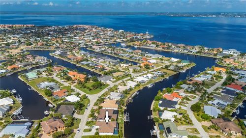 198 Gulfview Rd, PUNTA GORDA, FL, 33950-5121 | Card Image