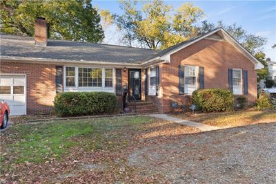 1513 Briarfield Road, House other with 3 bedrooms, 2 bathrooms and null parking in Hampton VA | Image 2