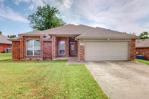 521 Smyth St, Aledo, TX, 76008-6400 | Card Image