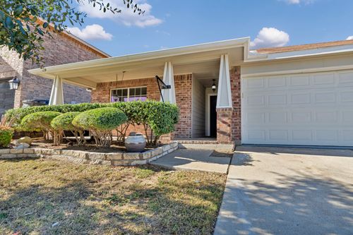 341 Windy Hill Ln, Fort Worth, TX, 76108-4413 | Card Image