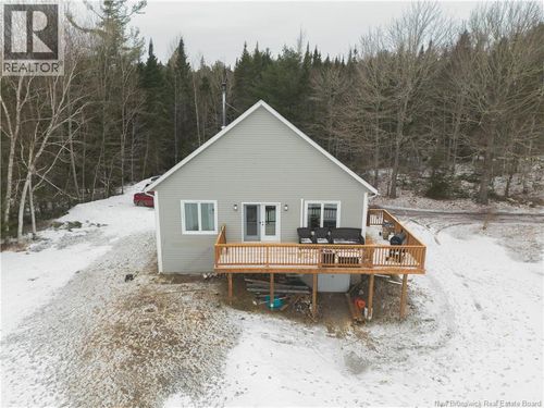 3052 Lower Cambridge Rd, Cambridge Narrows, NB, E4C1R8 | Card Image