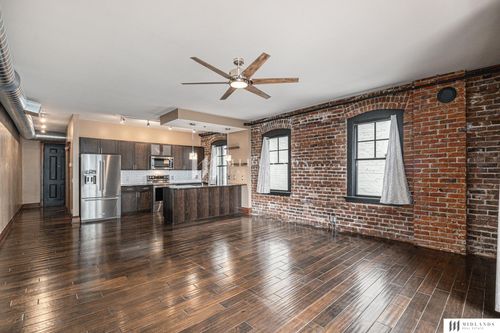 apt-15-1117 S 10th St, Omaha, NE, 68108-3234 | Card Image