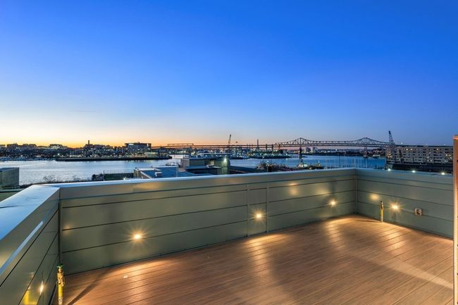 APT-509 - 301 Border St, Condo with 2 bedrooms, 2 bathrooms and 1 parking in Boston MA | Image 21