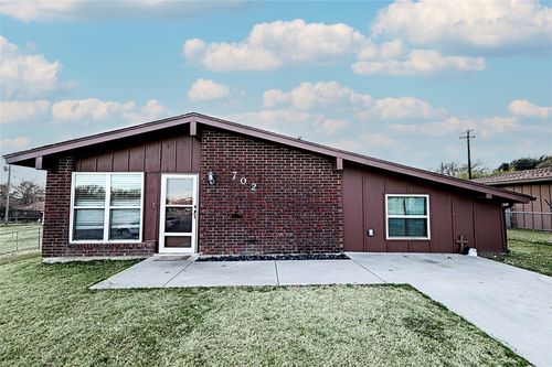 702 Decatur St, Bowie, TX, 76230-5737 | Card Image