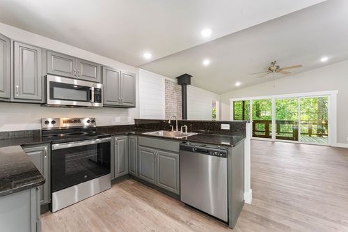 16 Duvall Ln, Bella Vista, AR, 72715-8712 | Card Image