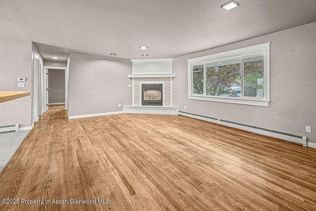 885 Stout St, House other with 5 bedrooms, 3 bathrooms and null parking in Craig CO | Image 11