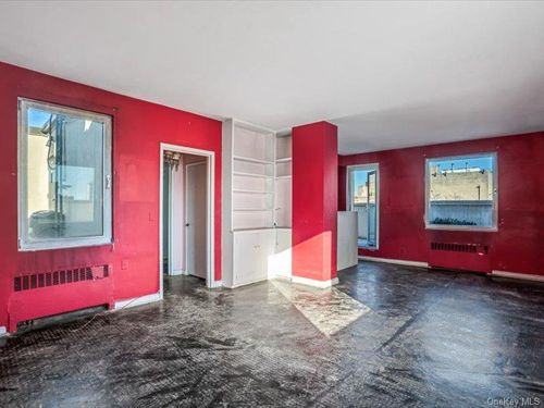 ph3-815 Park Avenue, New York, NY, 10021 | Card Image