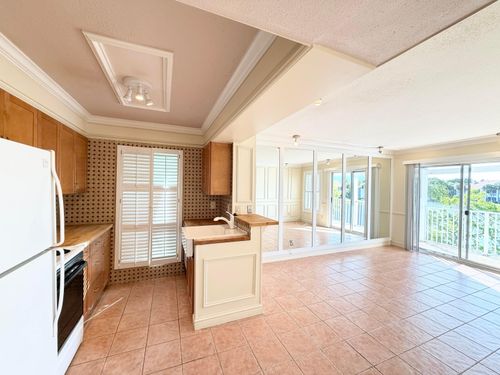273 Cypress Point Dr, Palm Beach Gardens, FL, 33418-7147 | Card Image