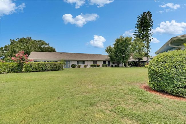 1214 - 1214 Haddington Cir, Condo with 2 bedrooms, 2 bathrooms and null parking in SUN CITY CENTER FL | Image 46
