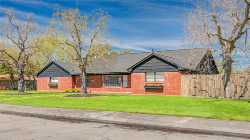 1618 W 10th Street, Freeport, TX, 77541 | Card Image