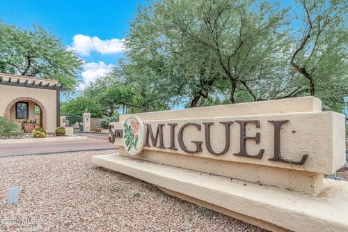 5620 E Binghampton Drive, Tucson, AZ, 85712 | Card Image