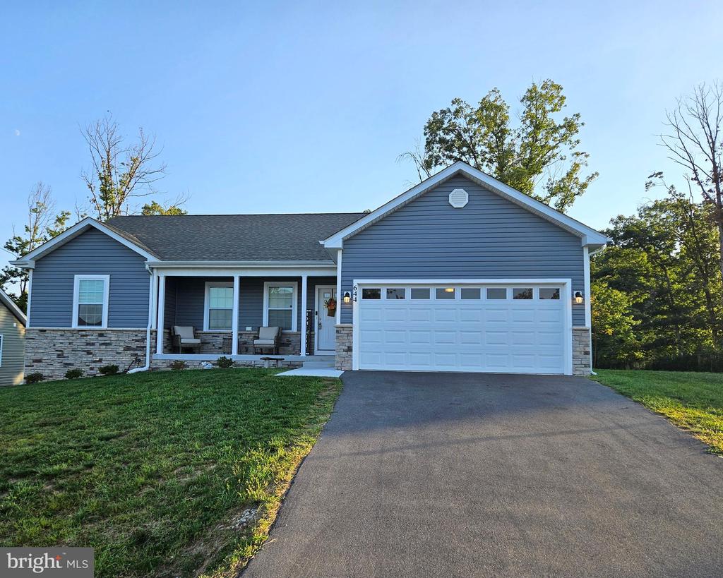 Basin Dr, Inwood, WV 25428