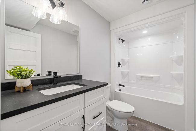 3850 Harmony Rd, House other with 3 bedrooms, 3 bathrooms and 6 parking in Shannonville ON | Image 43