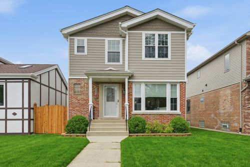 10617 S Whipple St, Chicago, IL, 60655-2126 | Card Image