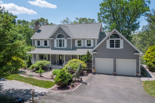 34 Skunk Misery Rd, Higganum, CT, 06441-4435 | Card Image