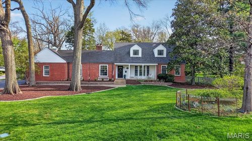 326 Luther Ln, Saint Louis, MO, 63122-4647 | Card Image