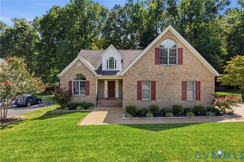 4418 Oxbridge Rd, North Chesterfield, VA, 23236-1040 | Card Image