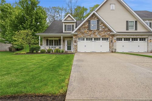303 Torrey Pine Dr, Adams Twp, PA, 16046 | Card Image