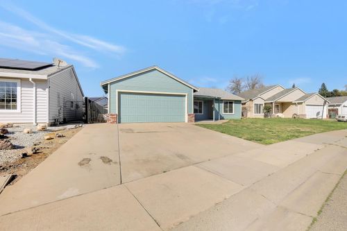 2915 Kola St, Live Oak, CA, 95953-2072 | Card Image