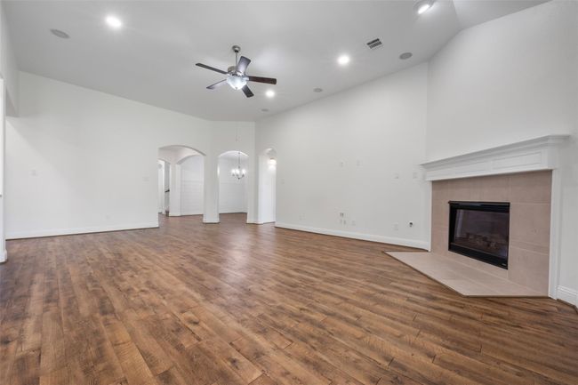 20123 Cascading Falls Blvd, House other with 4 bedrooms, 3 bathrooms and 3 parking in Cypress TX | Image 13