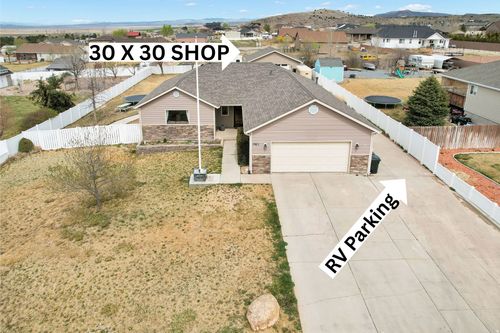 1901 W Saddleback Rd, Cedar City, UT, 84720 | Card Image