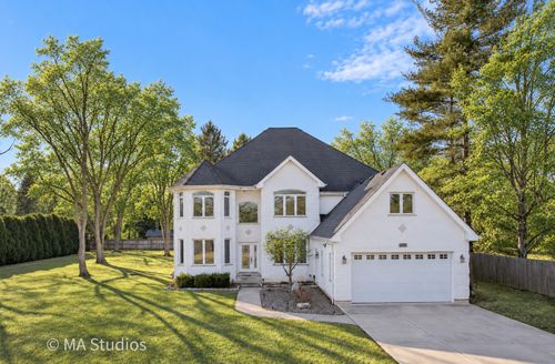 9030 Elm Ave, Burr Ridge, IL, 60527-6421 | Card Image