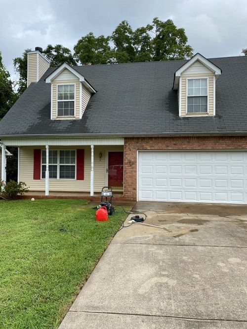 2812 Roscommon Dr, Murfreesboro, TN, 37128-7549 | Card Image