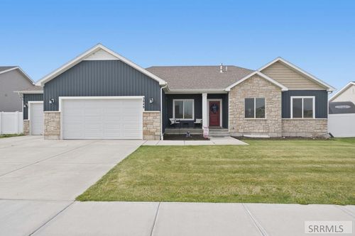 2848 E Larson Dr, Idaho Falls, ID, 83401-6526 | Card Image