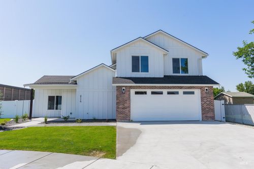 2116 Oxon St, Caldwell, ID, 83605-3524 | Card Image
