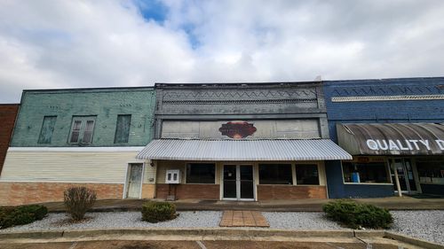 636 Main St, Friendship, TN, 38034-1999 | Card Image
