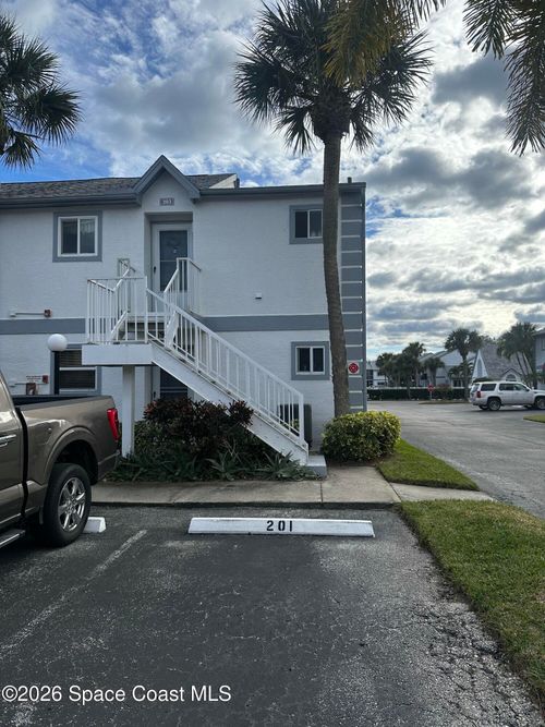 v41-201 Ocean Park Ln, Cape Canaveral, FL, 32920-5097 | Card Image