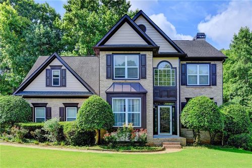 365 Ruby Forest Pkwy, Suwanee, GA, 30024-2385 | Card Image