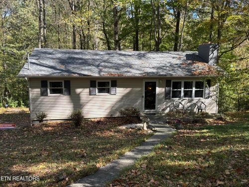 802 Hinkle Rd, Seymour, TN, 37865-3321 | Card Image