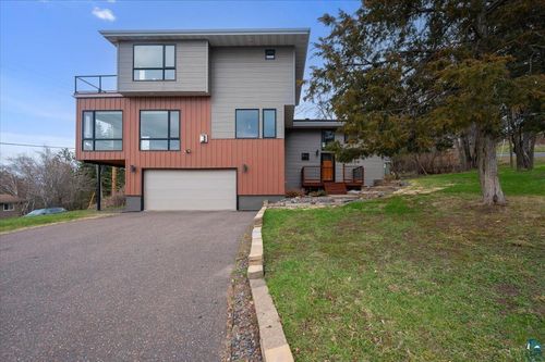 1001 W 6th St, Duluth, MN, 55806 | Card Image