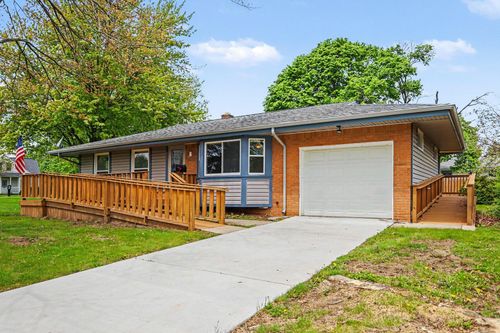 613 Murray Dr, Tecumseh, MI, 49286-1880 | Card Image