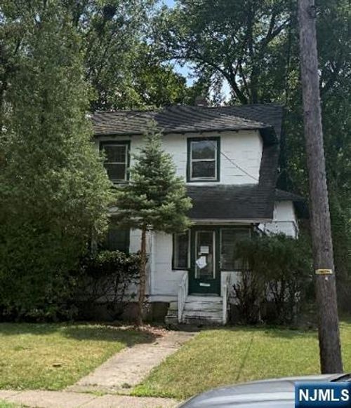 43 Mill St, Westwood, NJ, 07675-2926 | Card Image