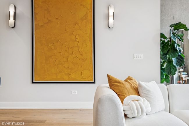 UNIT-4S - 122 S Aberdeen St, Condo with 3 bedrooms, 3 bathrooms and 1 parking in Chicago IL | Image 5