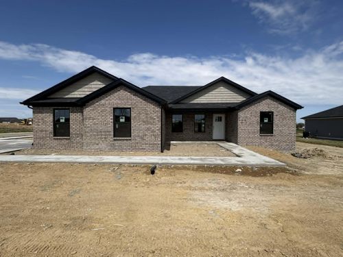 224 Navajo Dr, Richmond, KY, 40475-8799 | Card Image