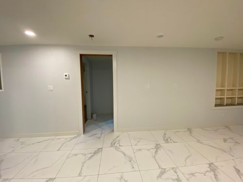 basement-suite-6150 Buckingham Drive, Burnaby, BC, V4E2A4 | Card Image