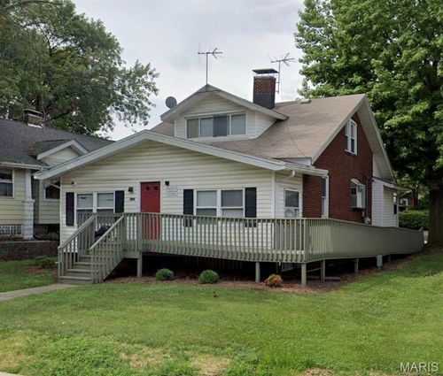 2216 W A St, Belleville, IL, 62226-6663 | Card Image