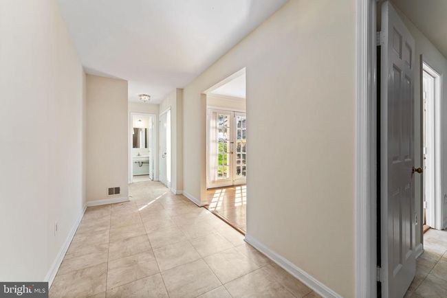 6628 Midhill Pl, Townhouse with 3 bedrooms, 3 bathrooms and null parking in FALLS CHURCH VA | Image 10