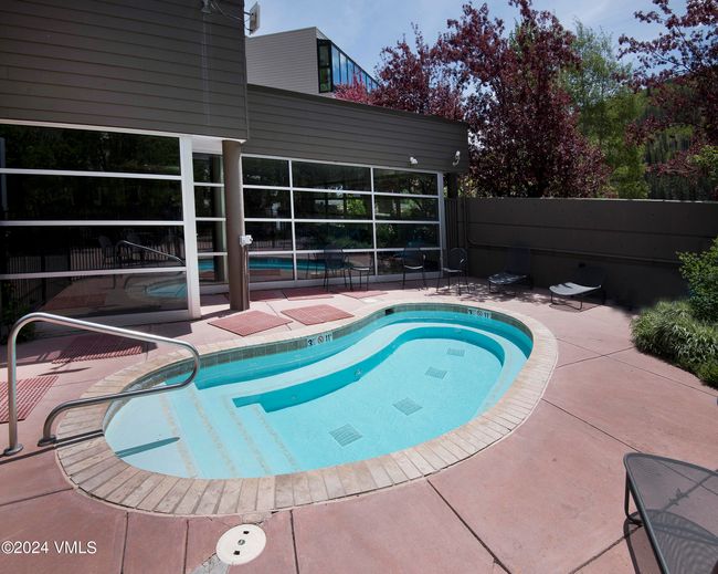 2313 - 1100 N Frontage Rd W, Condo with 2 bedrooms, 2 bathrooms and 1 parking in Vail CO | Image 27