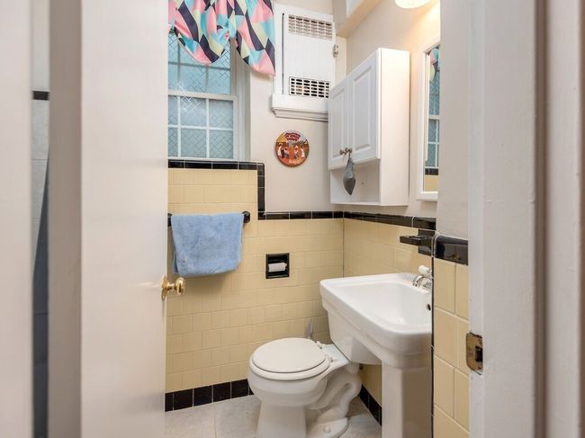 APT-2 - 60 Elm St, Condo with 1 bedrooms, 1 bathrooms and 1 parking in Worcester MA | Image 15