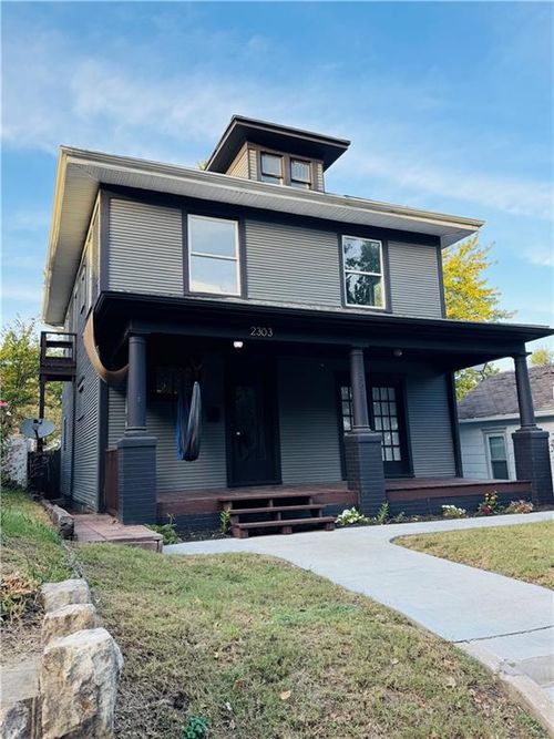 2303 Francis St, Saint Joseph, MO, 64501-2542 | Card Image
