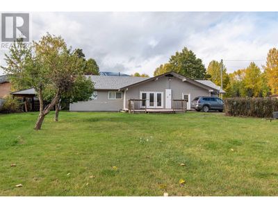 2088 Carnaby St, Home with 4 bedrooms, 2 bathrooms and null parking in Smithers BC | Image 1