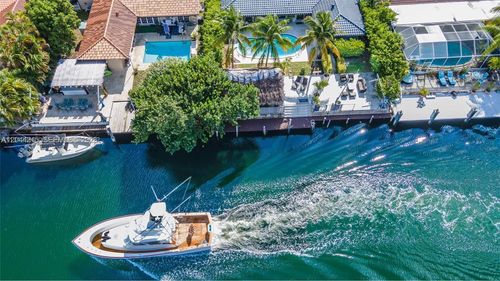 13140 Coronado Dr, North Miami, FL, 33181-2154 | Card Image