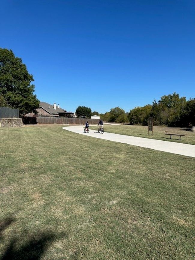 View of yard | Image 15