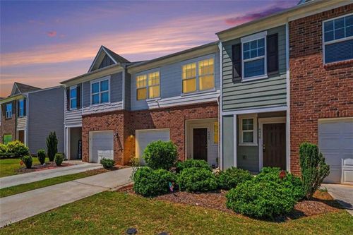 6408 Kennonbriar Ct, Lithonia, GA, 30058-5706 | Card Image