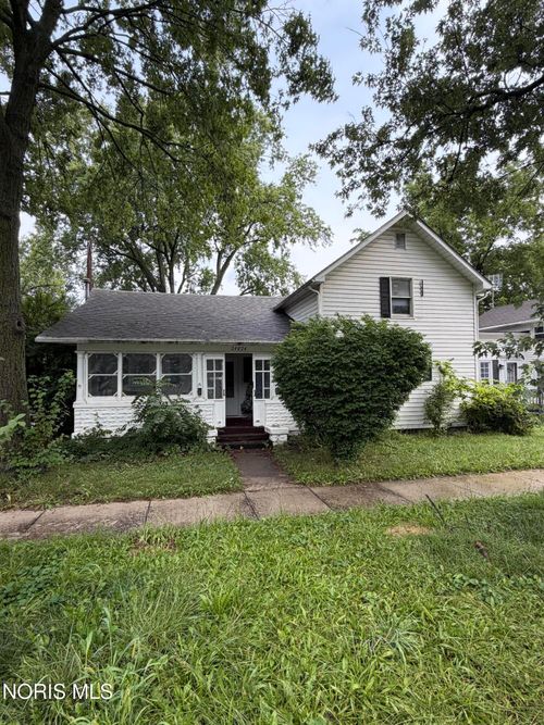24024 E 2nd Street, Grand Rapids, OH, 43522 | Card Image